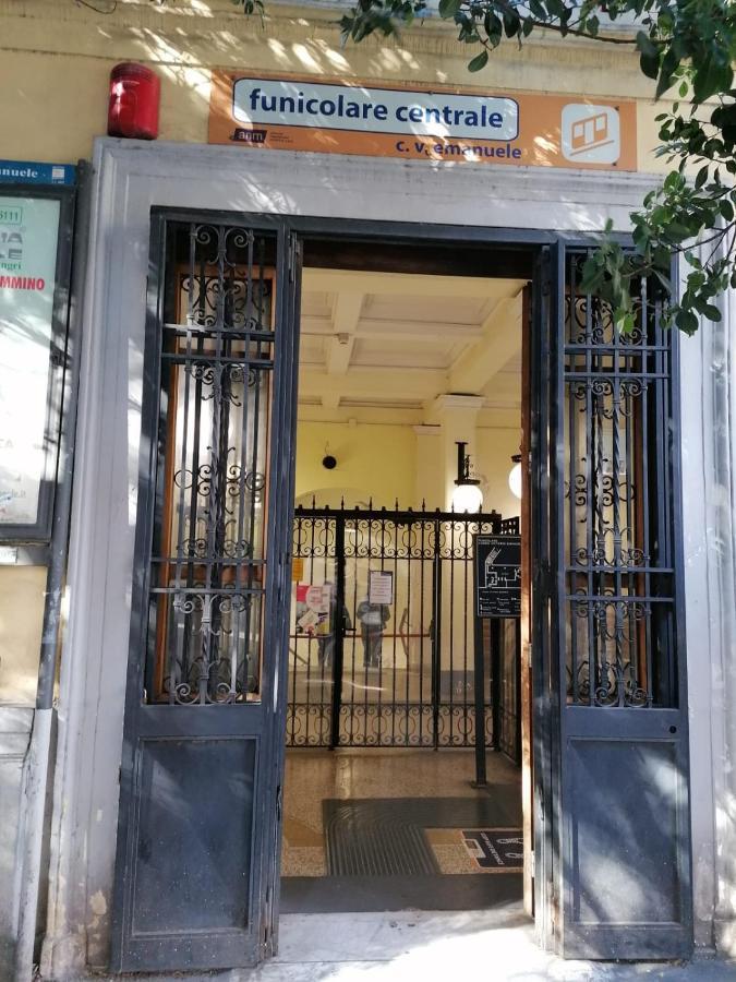 Casa Tolentino Al Centro Di Napoli Villa ภายนอก รูปภาพ